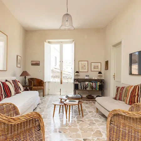 Terrazza Dei Cavalieri Di Malta By Ortigiaapartments Apartment Syracuse