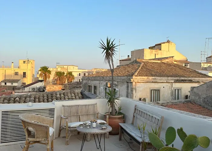 Terrazza Cavalieri Di Malta By Ortigiapartments Lejlighed